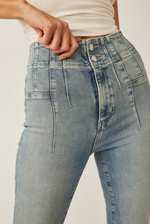 Load image into Gallery viewer, Jayde Flare Jeans
