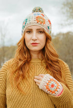 Load image into Gallery viewer, Woodstock Crochet Hat
