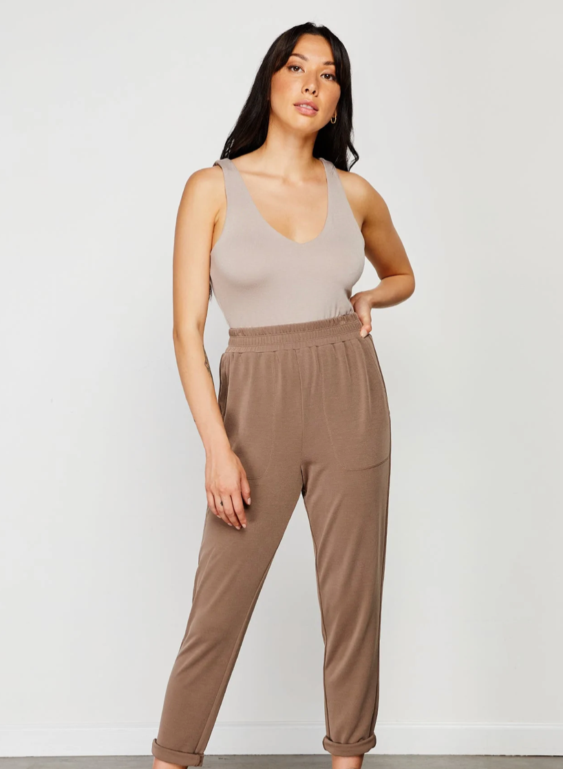 Starling V-Neck Tank: Gentle Fawn